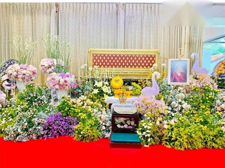 ดอกไม้งานศพ เขตสัมพันธวงศ์ เยาวราช ส่งด่วน จัดดอกไม้งานศพ กรุงเทพ