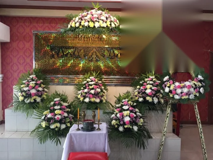 ดอกไม้งานศพ แขวงพระโขนง เขตพระโขนง ส่งด่วน จัดดอกไม้งานศพ กรุงเทพ