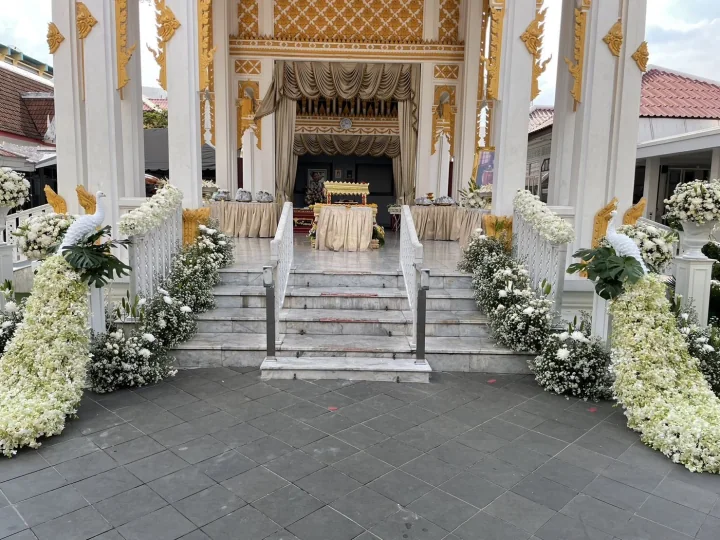 ผลงานจัดดอกไม้หน้าเมรุและตกแต่งศาลาวัด งานศพจริง Funeral Decor