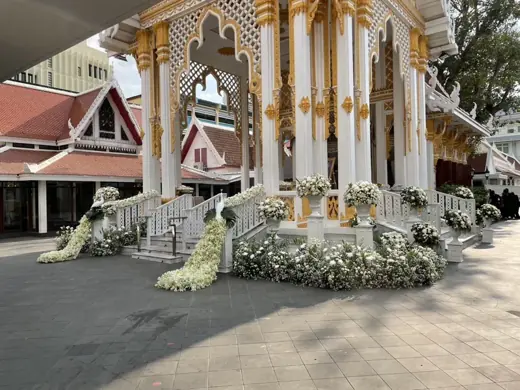 แบบหน้าเมรุ งานใหญ่ จัดดอกไม้งานศพ กรุงเทพ