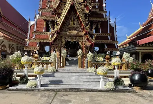 ดอกไม้หน้าเมรุ เขตพระนคร ทรงมาตรฐาน จัดดอกไม้งานศพ กรุงเทพ