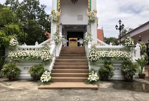 ผลงานจัดดอกไม้หน้าโลงหลังพิธี งานศพจริง Funeral Decor