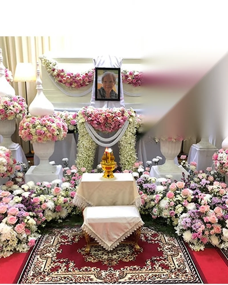 ดอกไม้หน้าศพ ชุดร่มโพธิ์ทอง ศรัทธา จัดดอกไม้งานศพ กรุงเทพ