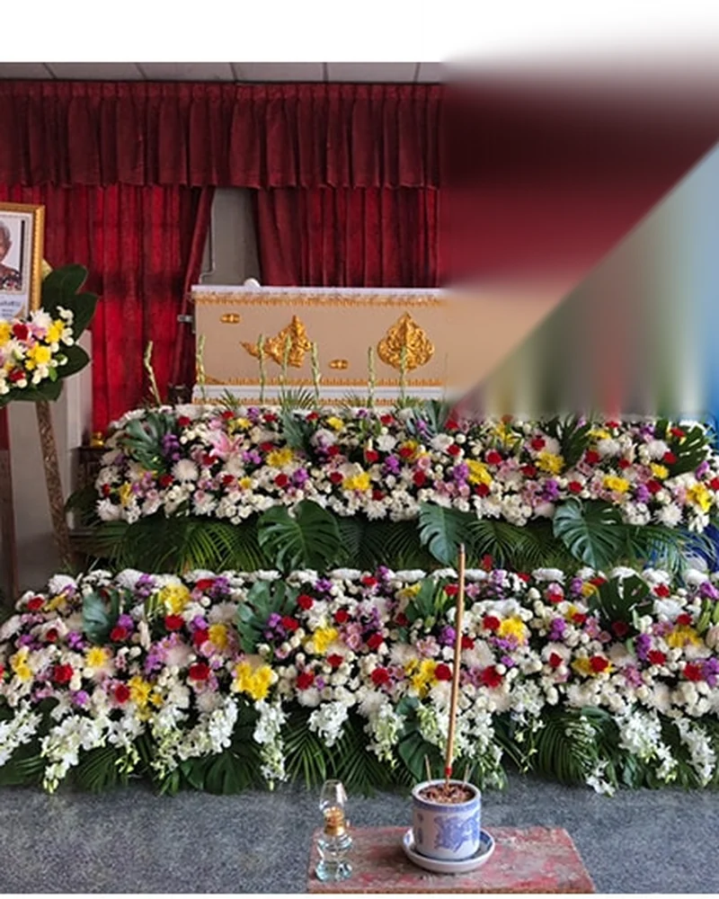 ดอกไม้หน้าศพ ชุดปทุมมาศ ศรัทธา จัดดอกไม้งานศพ กรุงเทพ